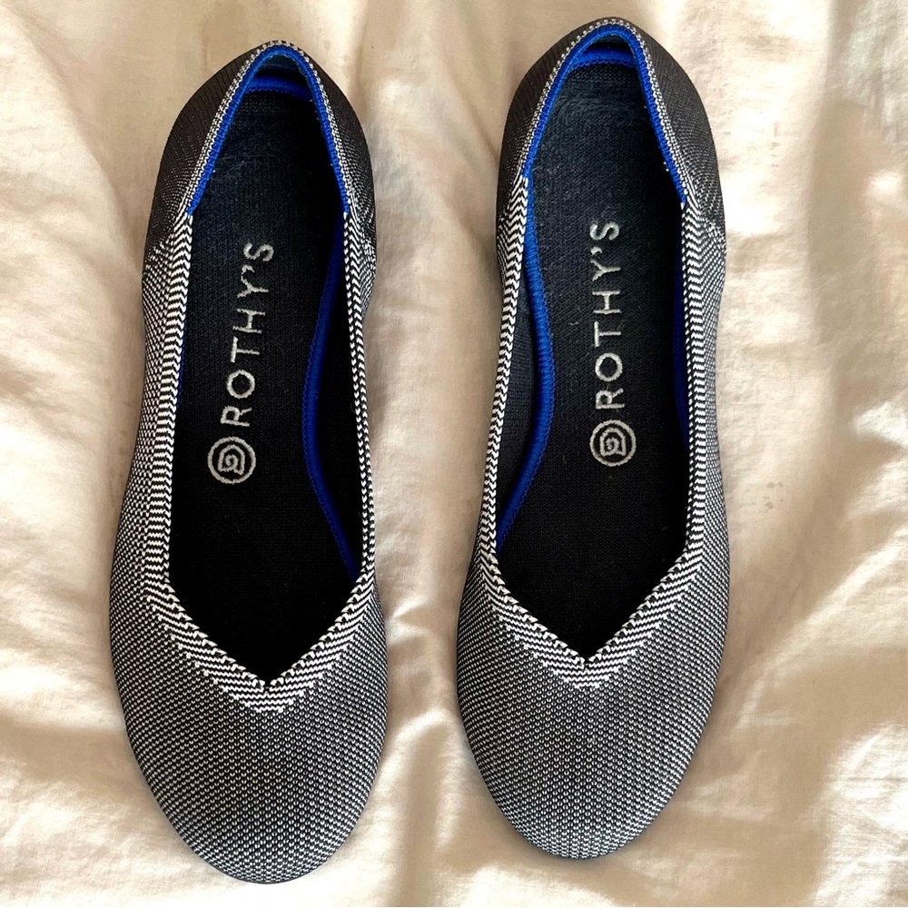 Rothy’s The Flat Round Toe Gray Comfort Ballet Flats